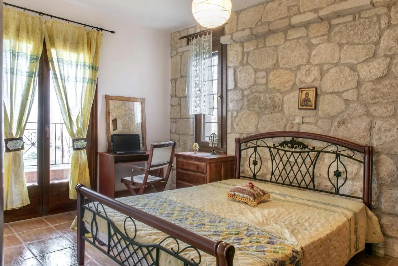 Danai House Daire Nea Roda